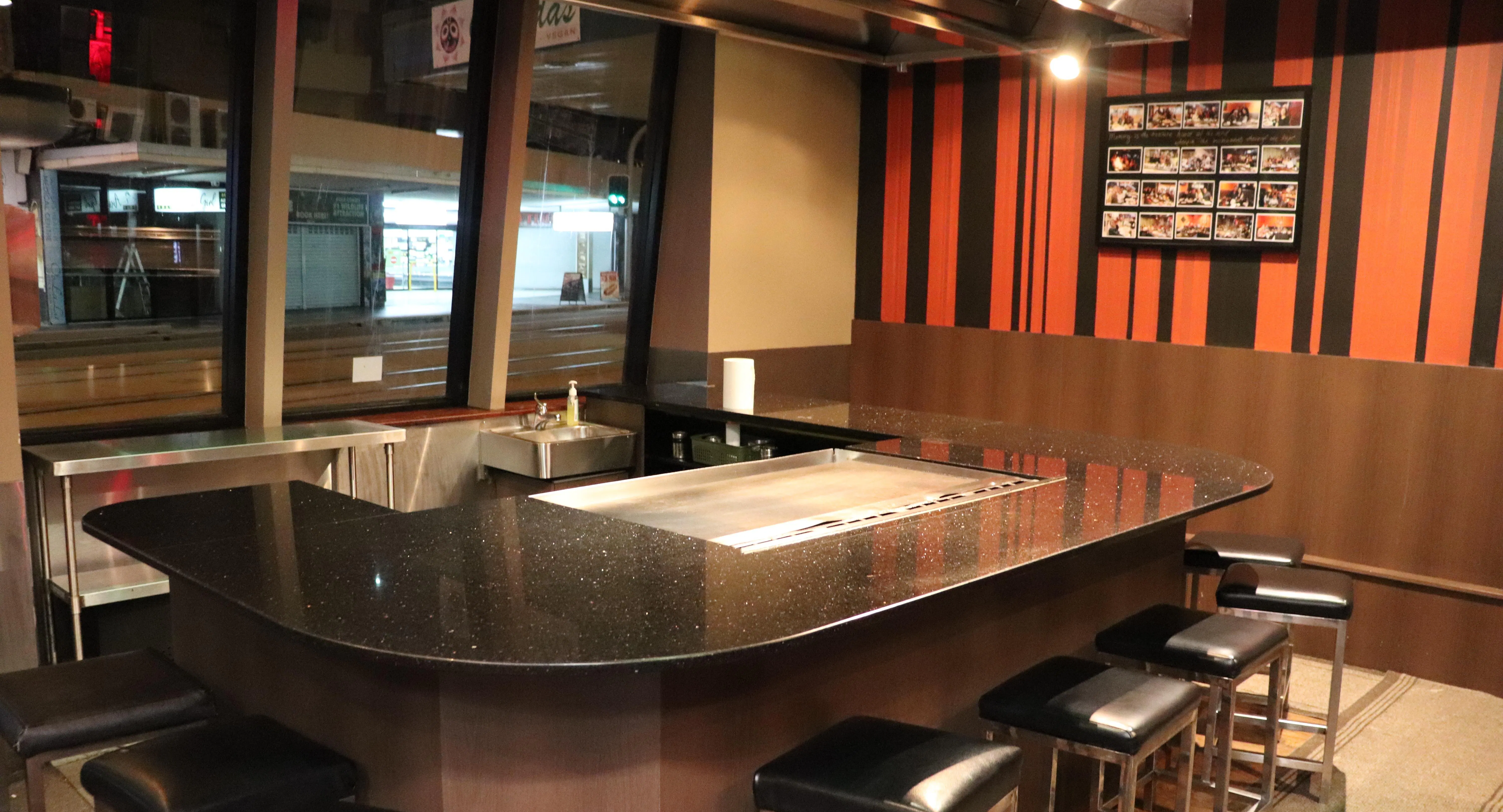 Photo of restaurant KooKoo Teppanyaki and Lounge Bar in Surfers Paradise, Gold Coast - Photo 8