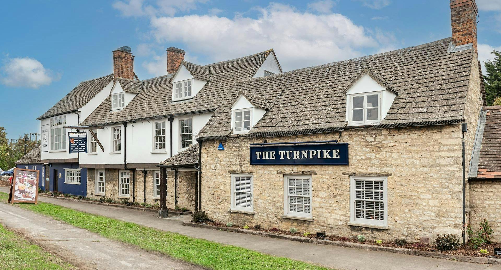 Photo of restaurant The Turnpike in Yarnton, Oxford