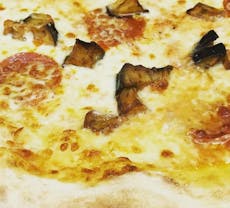 Ristorante Ristorante Pizzeria Da Salvatore Chivasso a Chivasso, Torino