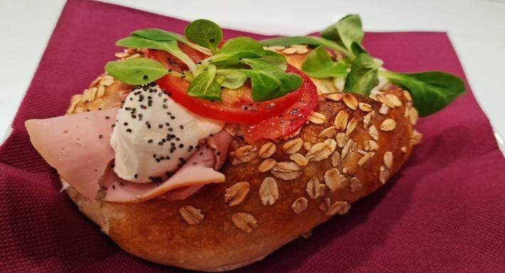 Restaurant La Tazzina Cafè in Monreale, Palermo