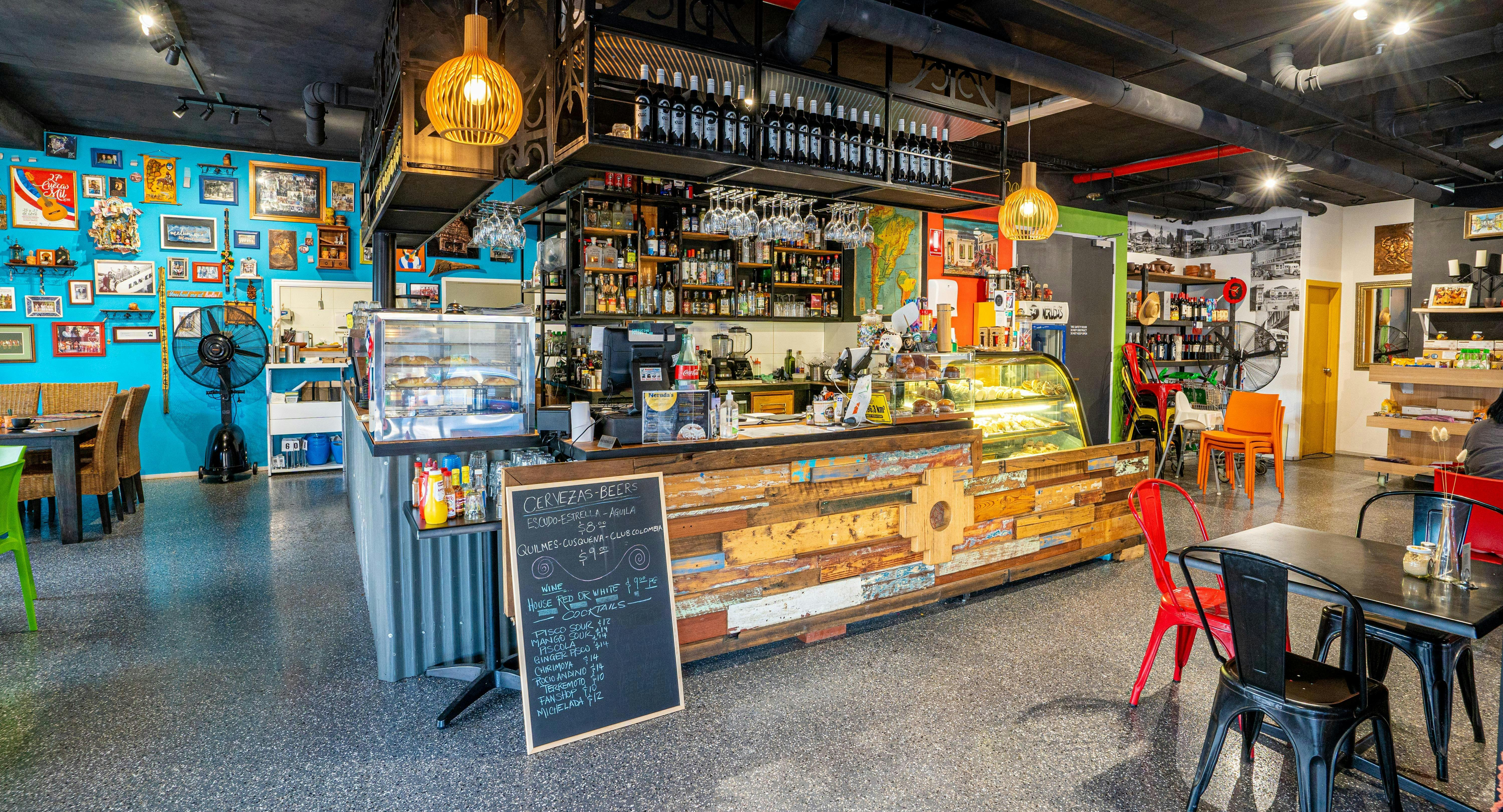 Restaurant Neruda's Cafe Bar Brunswick in Brunswick, Melbourne