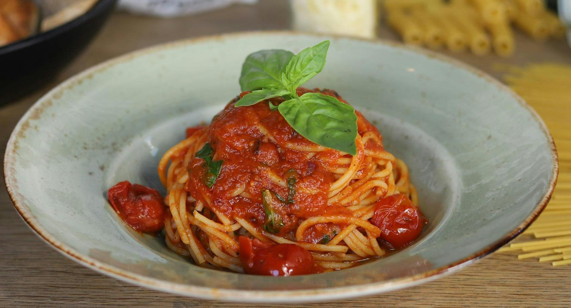 Image 1 of restaurant Piccola Lindenthal