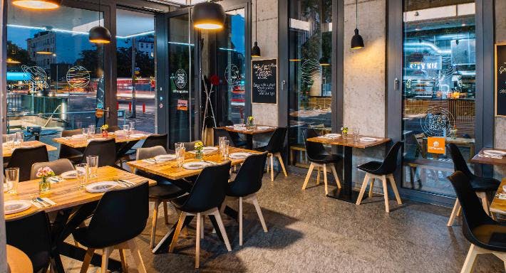 Restaurant Planet Cuisine in Schöneberg, Berlin