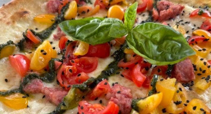 Restaurant White risto-pizza in Polignano a Mare, Bari