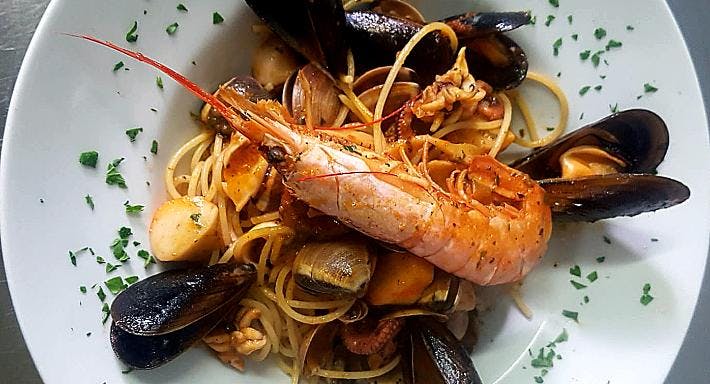 Restaurant Nuovo Tre Corone Ristorante Pizzeria in Carpi, Modena