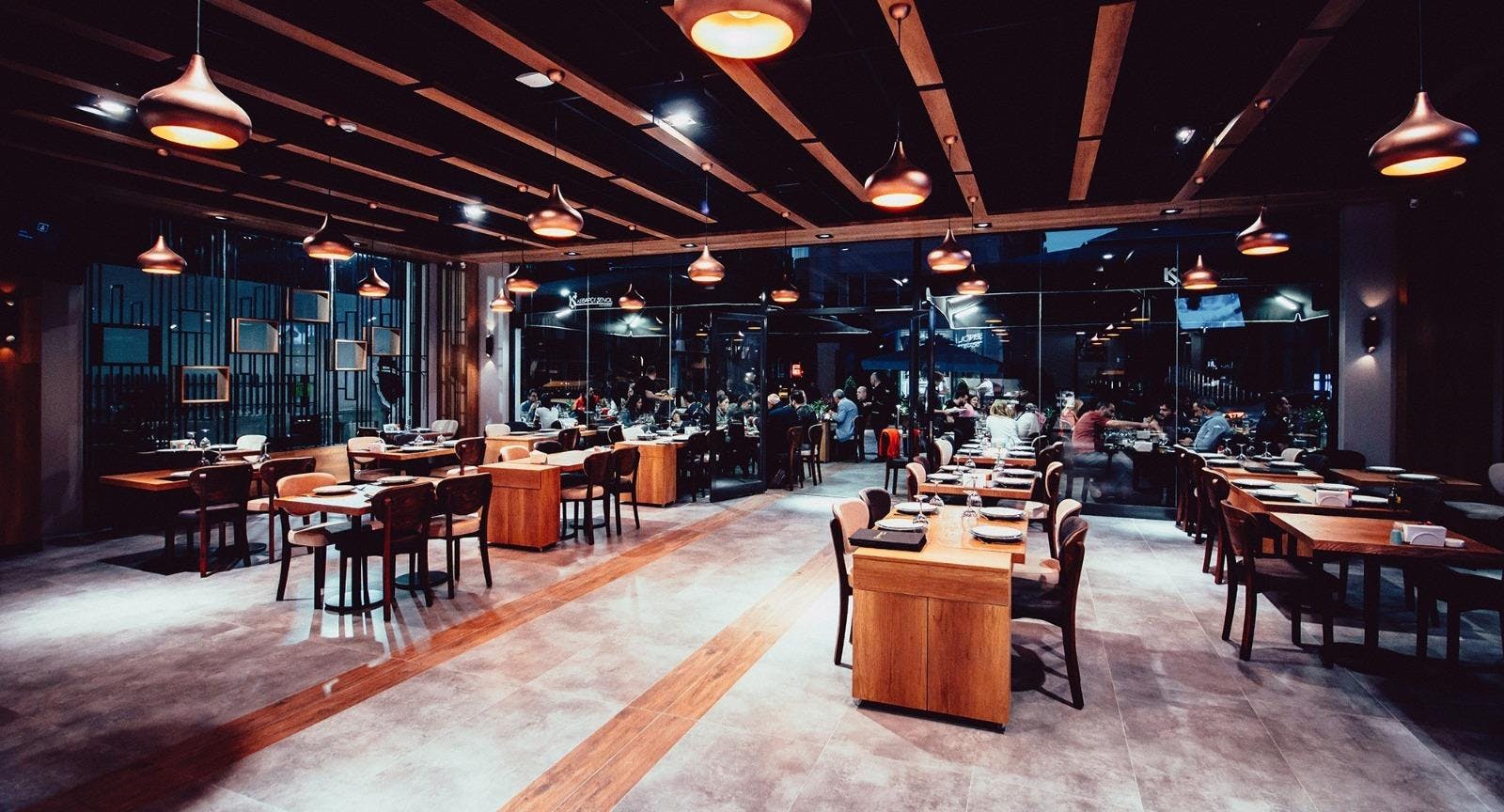 Kadıköy, İstanbul şehrindeki Kebapçı Şenol Ocakbaşı restoranının fotoğrafı