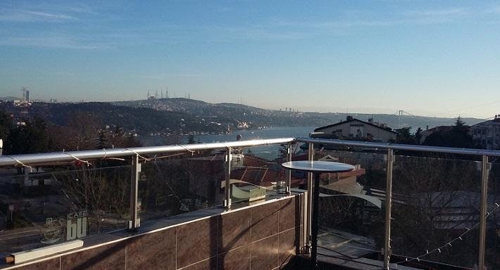 Rumelihisarı, İstanbul şehrindeki Rooftop Cafe & Bar restoranının fotoğrafı