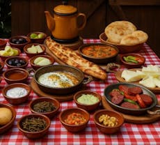 Restaurant Sa Va Anatolian Breakfast House in Cihangir, Istanbul
