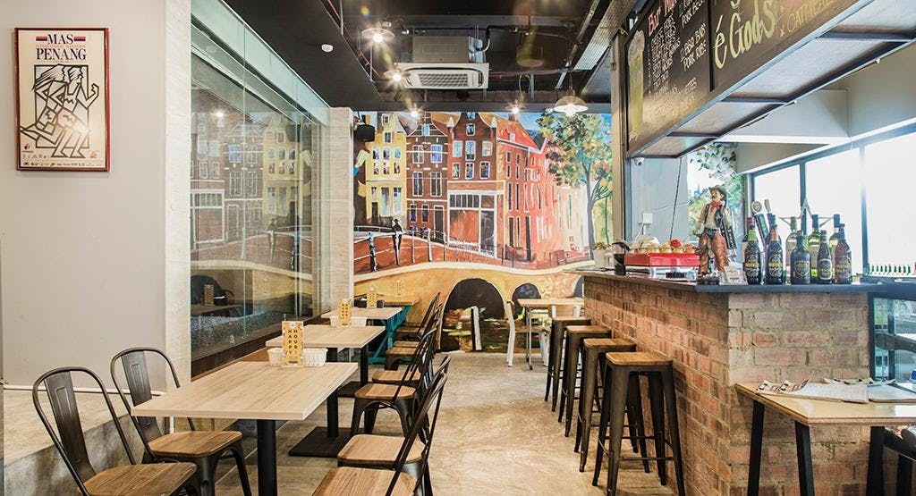 Photo of restaurant MOB Cafe in Balestier, 新加坡