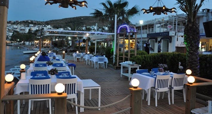 Göl Türkbükü, Bodrum şehrindeki Knidos Restaurant restoranının fotoğrafı