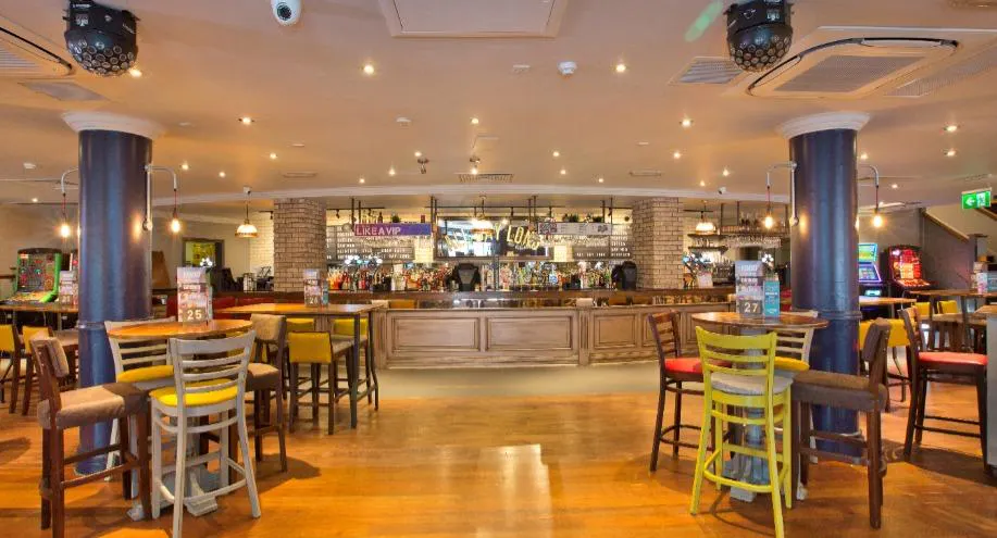 Photo of restaurant Yates High Wycombe in Beaconsfield, Beaconsfield - Photo 7