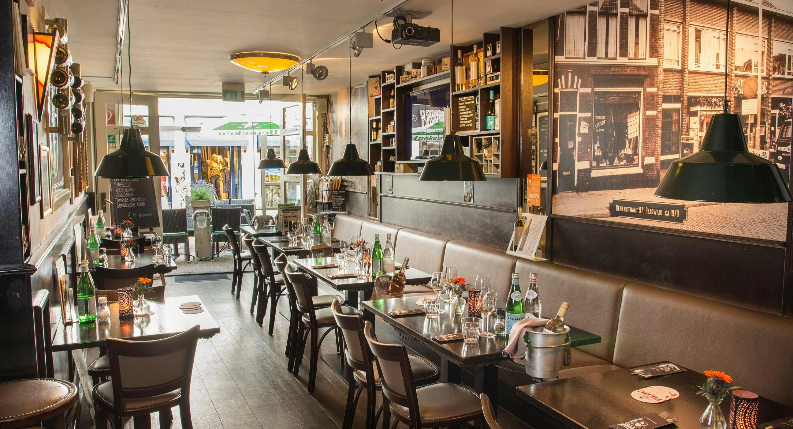 Foto's van restaurant Ton's Muziek- en Eetcafé in Centrum, Rijswijk - Photo 3