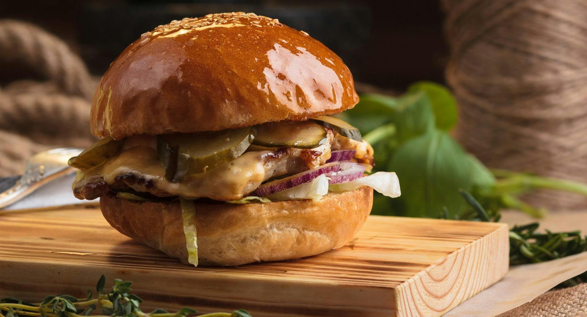 Restaurant B&B Burger Bar in Zentrum, Neckartenzlingen