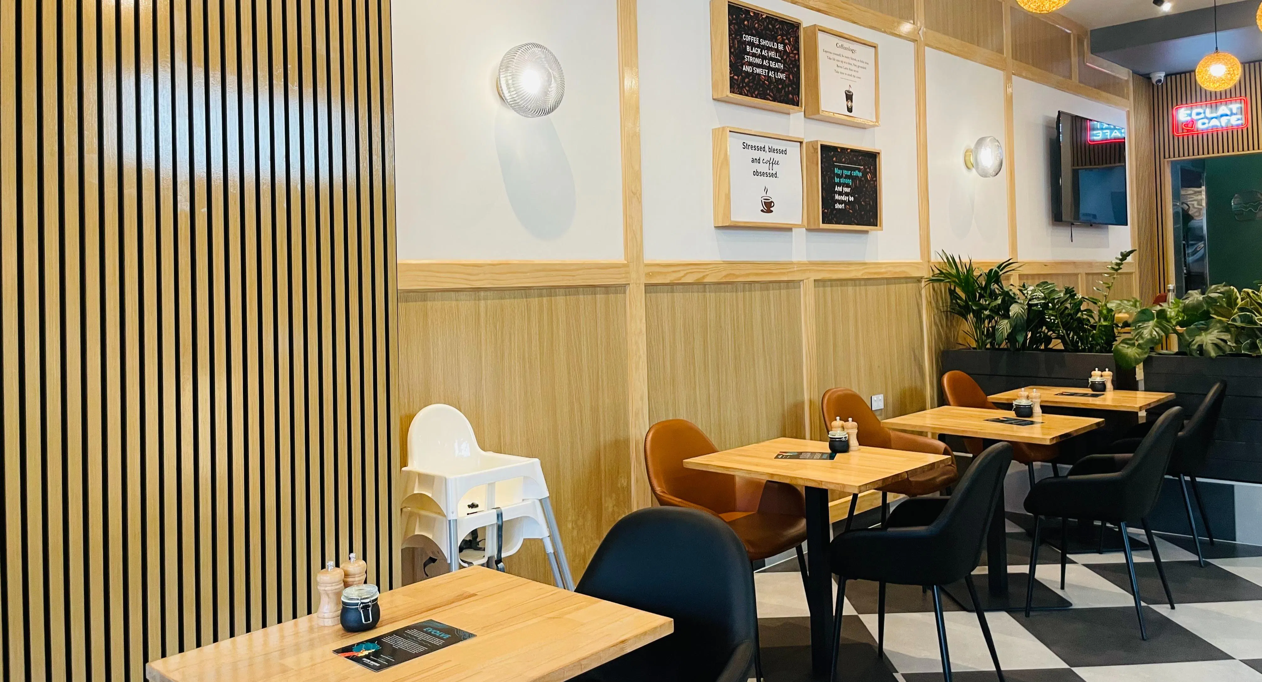 Photo of restaurant Eclat Cafe in Ascot Vale, Melbourne - Photo 2