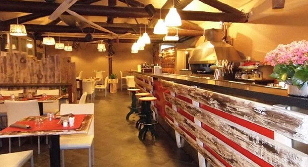 Foto del ristorante La Mangiatoia a Dormelletto, Novara