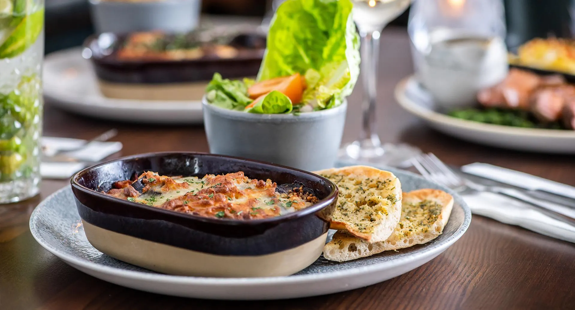 Photo of restaurant The Mermaid in Centre, Wolverhampton - Photo 2