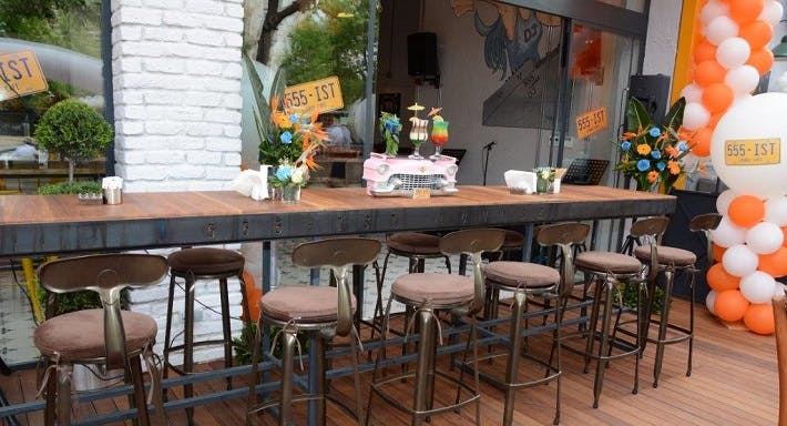 Photo of restaurant 555-IST Lounge & Cafe in Feneryolu, Istanbul - Photo 2